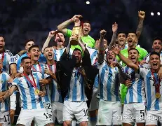 纽卡斯尔内部会议纪要流出：加时末段单刀错失；国王杯使命明确；医务组通报恢复的简单介绍